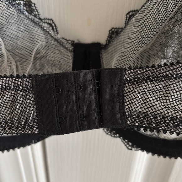 Bombshell Boudoir NWT bra 30ddd- kept in sealed package. - Picture 5 of 11